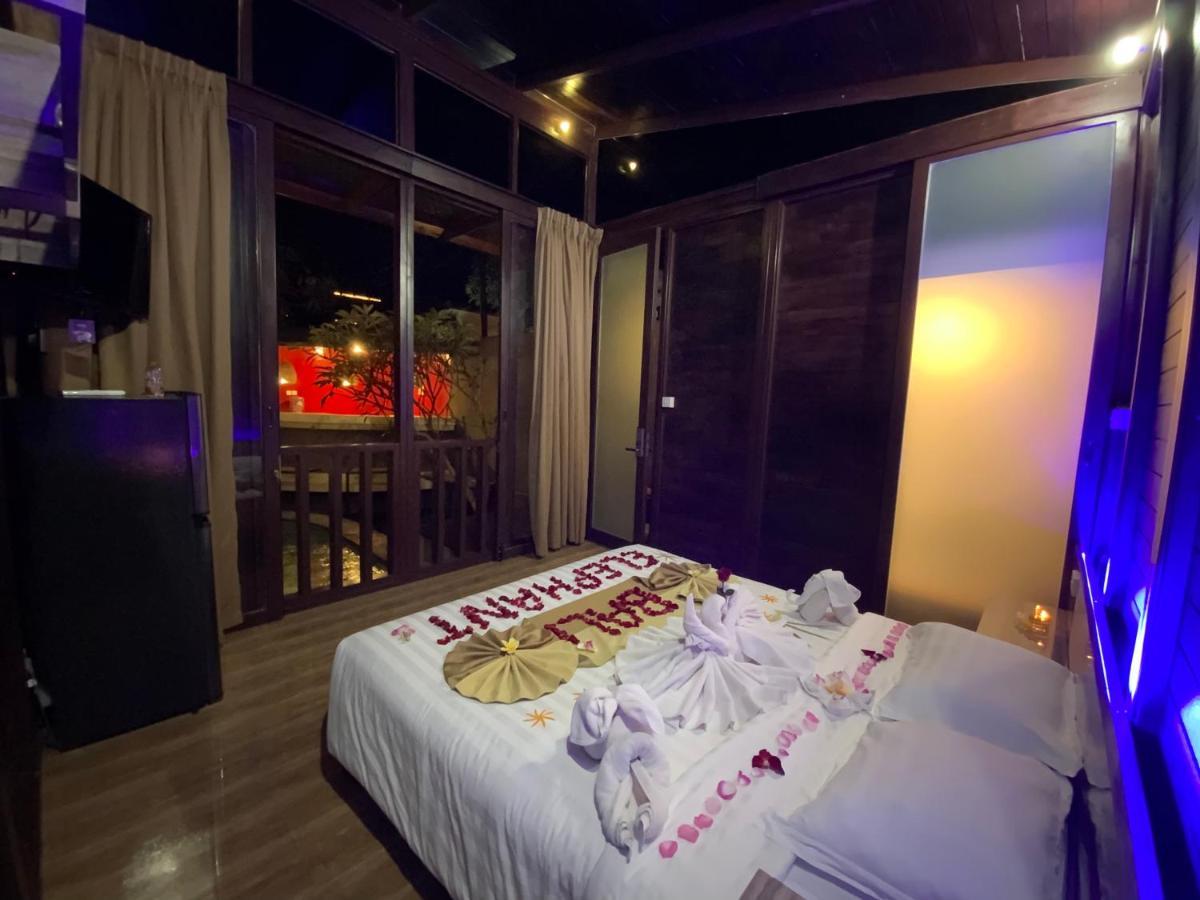 Bali Elephants Boutique Villa Jimbaran Exteriör bild